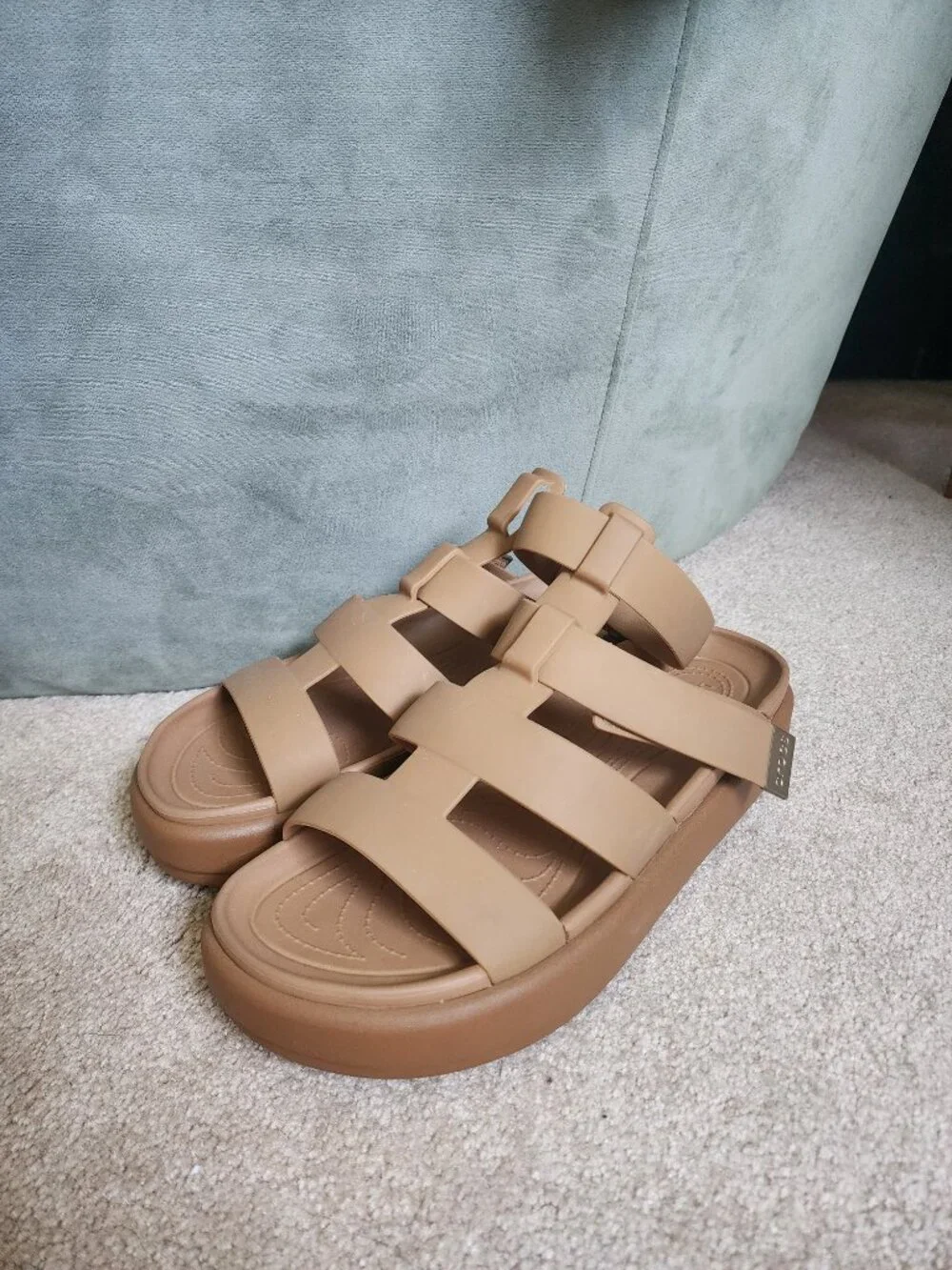 Crocs Brooklyn Luxe Gladiator Sandal  | Women's 11 | New | Missing Strap